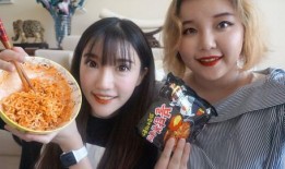 娱乐吃瓜酱花瓶视频在线观看,揭秘网红幕后生活