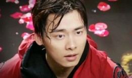 网络爆料李易峰视频大全,全网热议，精彩瞬间回顾