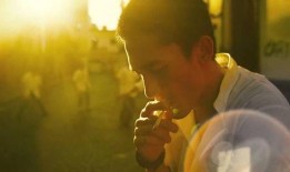 春光乍泄在线观看,一场跨越时空的视觉盛宴