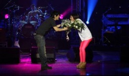 郑钧爆料叶穗现场图片视频,高清图片视频引网友热议