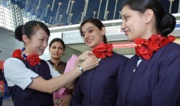 印度空姐爆料图片视频大全,真实工作幕后图片视频大揭秘